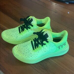 TYR Running Shoes